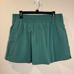 ALTHETA Weekender High Rise Skort 14’’ - Size XL